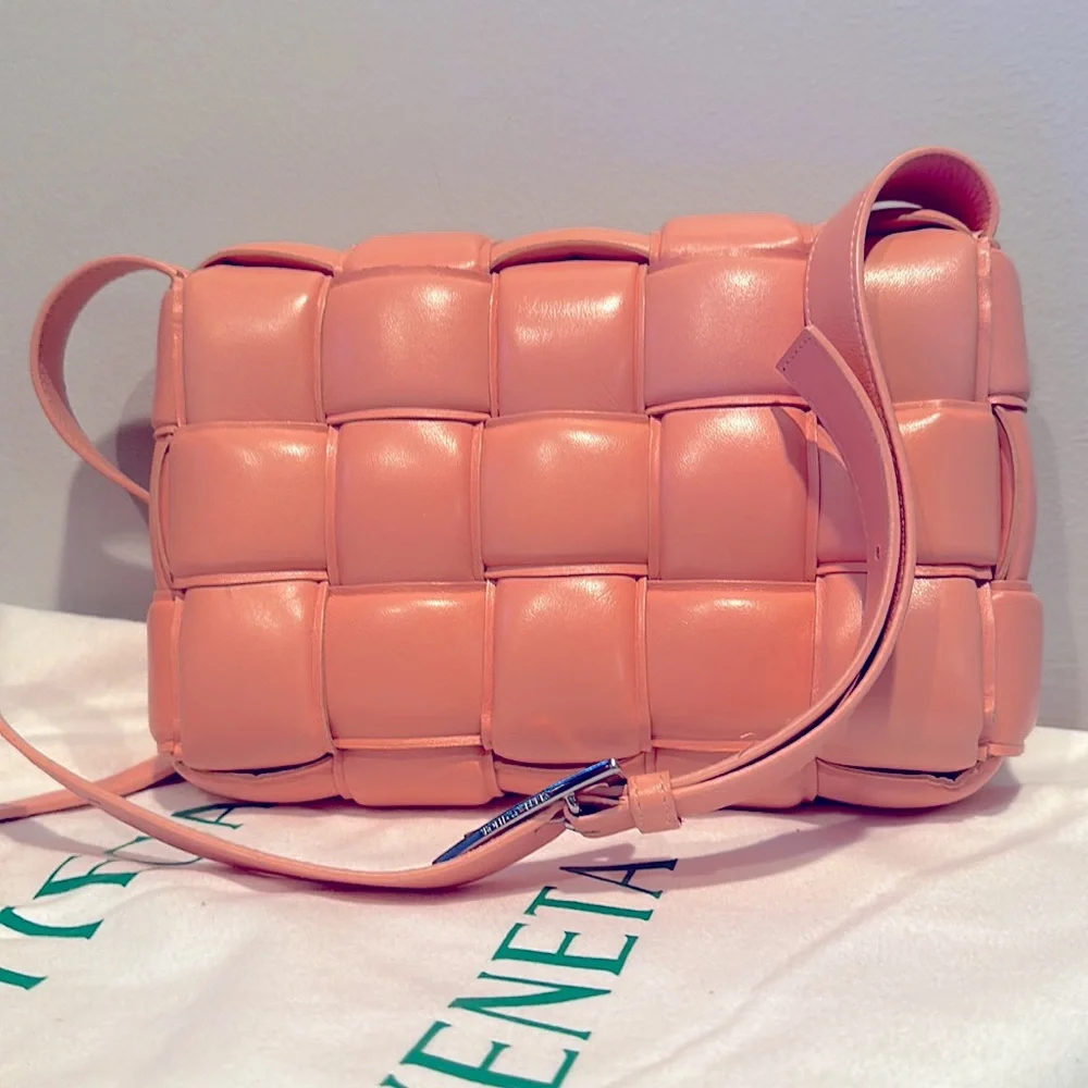 Bottega Venetta Peach Cassandra Cassette Weave Crossbody Leather Handbag - Picture 7 of 13